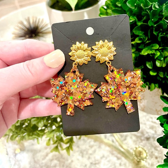 Acrylic Autumn Leaf Floral Earrings - Picture 2 of 6